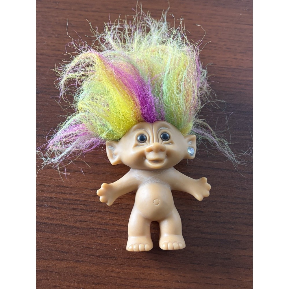 Vintage Bright‎ Of America Inc. Troll Doll 4"  W/ Rainbow🌈 Hair & Heart Earring